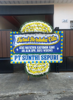 Papan Bunga Duka di Trirukun