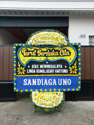 Papan Bunga Duka di Trirukun